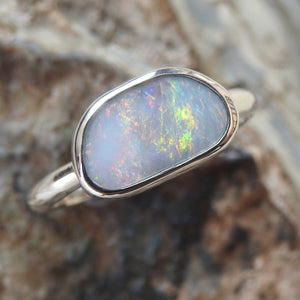 AUSTRALIAN OPAL RING