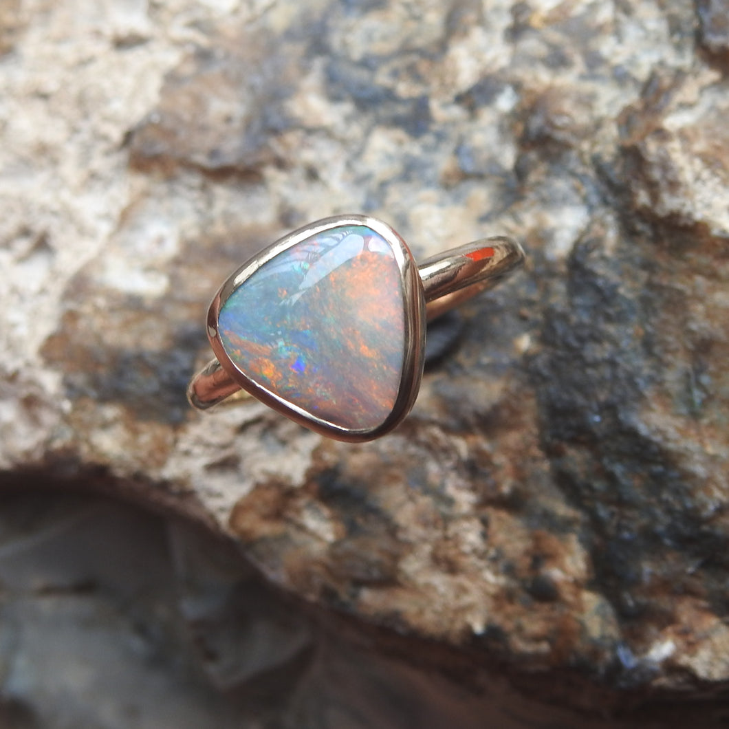 AUSTRALIAN OPAL