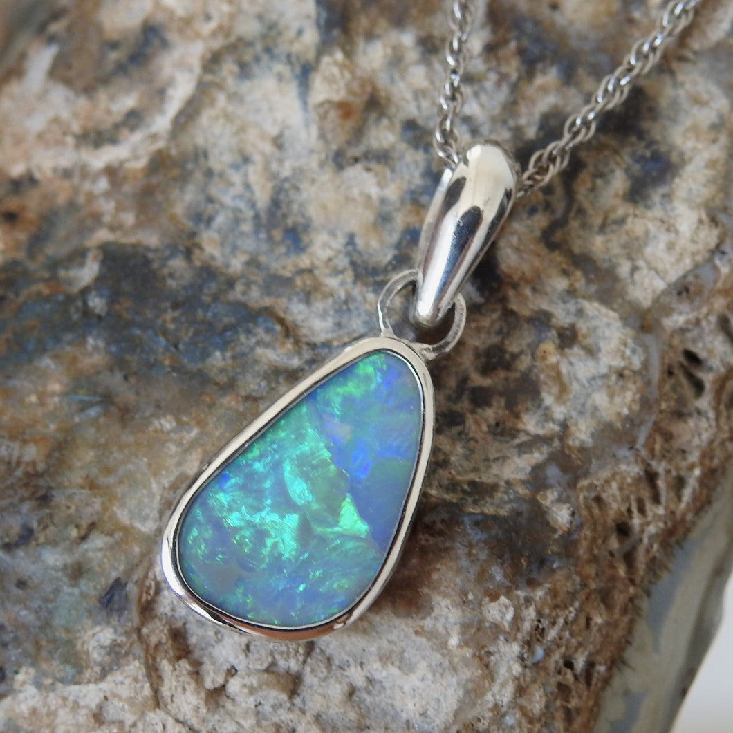 AUSTRALIAN OPAL