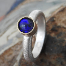 Load image into Gallery viewer, AUSTRALIAN OPAL RING