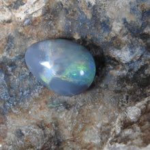 Load image into Gallery viewer, AUSTRALIAN OPAL