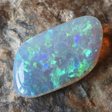 Load image into Gallery viewer, AUSTRALIAN OPAL