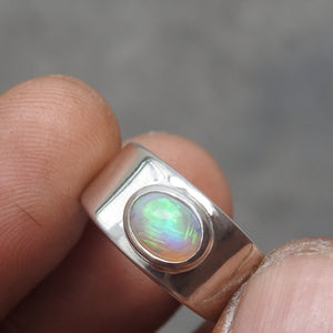 LIGHTNING RIDGE OPAL RING