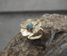 Load image into Gallery viewer, AUSTRALIAN OPAL RING