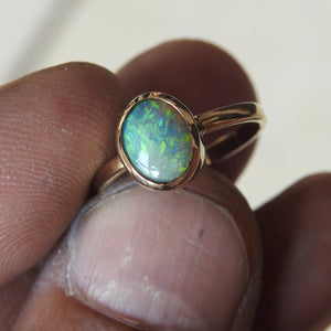 AUSTRALIAN OPAL RING