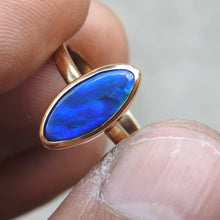 Load image into Gallery viewer, BLACK OPAL RING