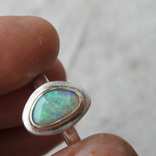 Load image into Gallery viewer, AUSTRALIAN OPAL RING