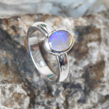 Load image into Gallery viewer, AUSTRALIAN OPAL RING