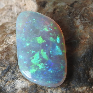 LIGHTNING RIDGE OPAL