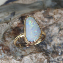 Load image into Gallery viewer, AUSTRALIAN OPAL RING