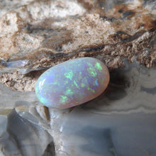 Load image into Gallery viewer, Australian Opal