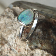 Load image into Gallery viewer, AUSTRALIAN OPAL RING