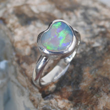 Load image into Gallery viewer, AUSTRALIAN OPAL