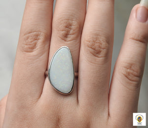 AUSTRALIAN WHITE OPAL