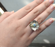 Load image into Gallery viewer, AUSTRALIAN OPAL RING