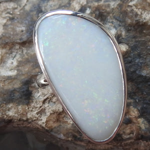 AUSTRALIAN WHITE OPAL