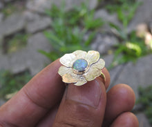 Load image into Gallery viewer, AUSTRALIAN OPAL RING