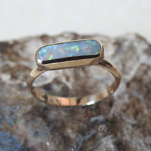 Load image into Gallery viewer, AUSTRALIAN OPAL RING