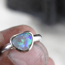 Load image into Gallery viewer, AUSTRALIAN OPAL RING