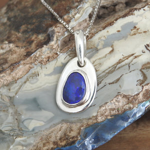 BLACK OPAL PENDANT