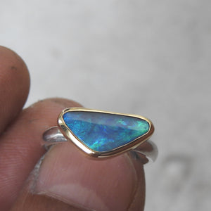 AUSTRALIAN BLACK OPAL RING