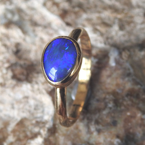 AUSTRALIAN BLACK OPAL RING