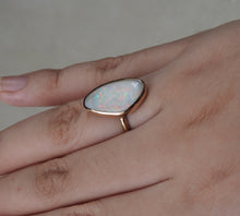 Load image into Gallery viewer, AUSTRALIAN OPAL RING