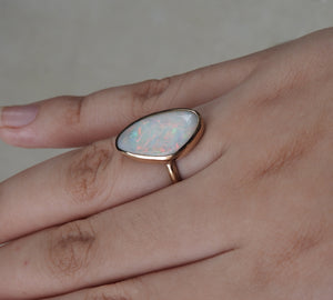 AUSTRALIAN OPAL RING