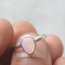 Load image into Gallery viewer, AUSTRALIAN OPAL RING