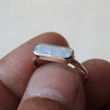 Load image into Gallery viewer, AUSTRALIAN OPAL RING