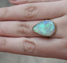 Load image into Gallery viewer, AUSTRALIAN OPAL RING