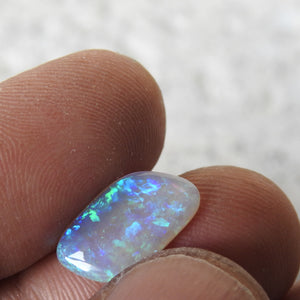 AUSTRALIAN CRYSTAL OPAL