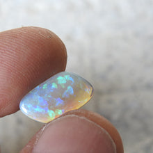 Load image into Gallery viewer, LIGHTNING RIDGE OPAL