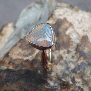 AUSTRALIAN OPAL