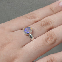 Load image into Gallery viewer, AUSTRALIAN OPAL RING