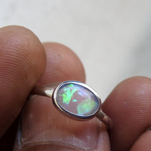 Load image into Gallery viewer, AUSTRALIAN OPAL RING