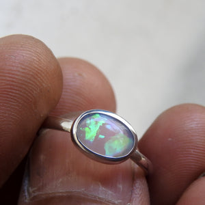 AUSTRALIAN OPAL RING