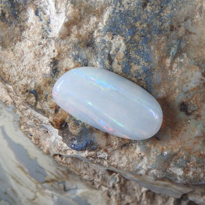 WHITE OPAL