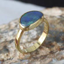 Load image into Gallery viewer, AUSTRALIAN OPAL RING