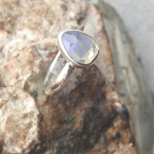 Load image into Gallery viewer, AUSTRALIAN OPAL RING