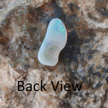 Load image into Gallery viewer, Solid Australian Lightning Ridge Opal