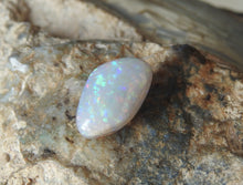 Load image into Gallery viewer, Australian Opal