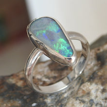 Load image into Gallery viewer, AUSTRALIAN OPAL