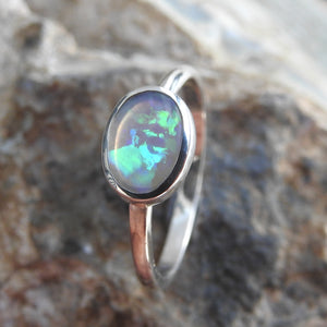 AUSTRALIAN OPAL RING