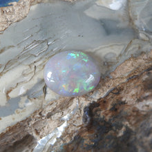 Load image into Gallery viewer, Australian Opal