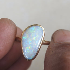 AUSTRALIAN OPAL RING