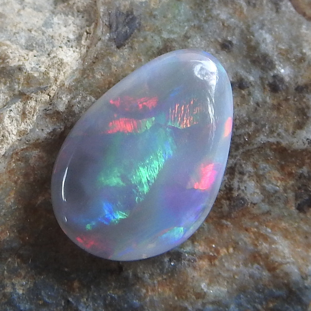 AUSTRALIAN OPAL