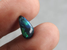 Load image into Gallery viewer, Australian Opal